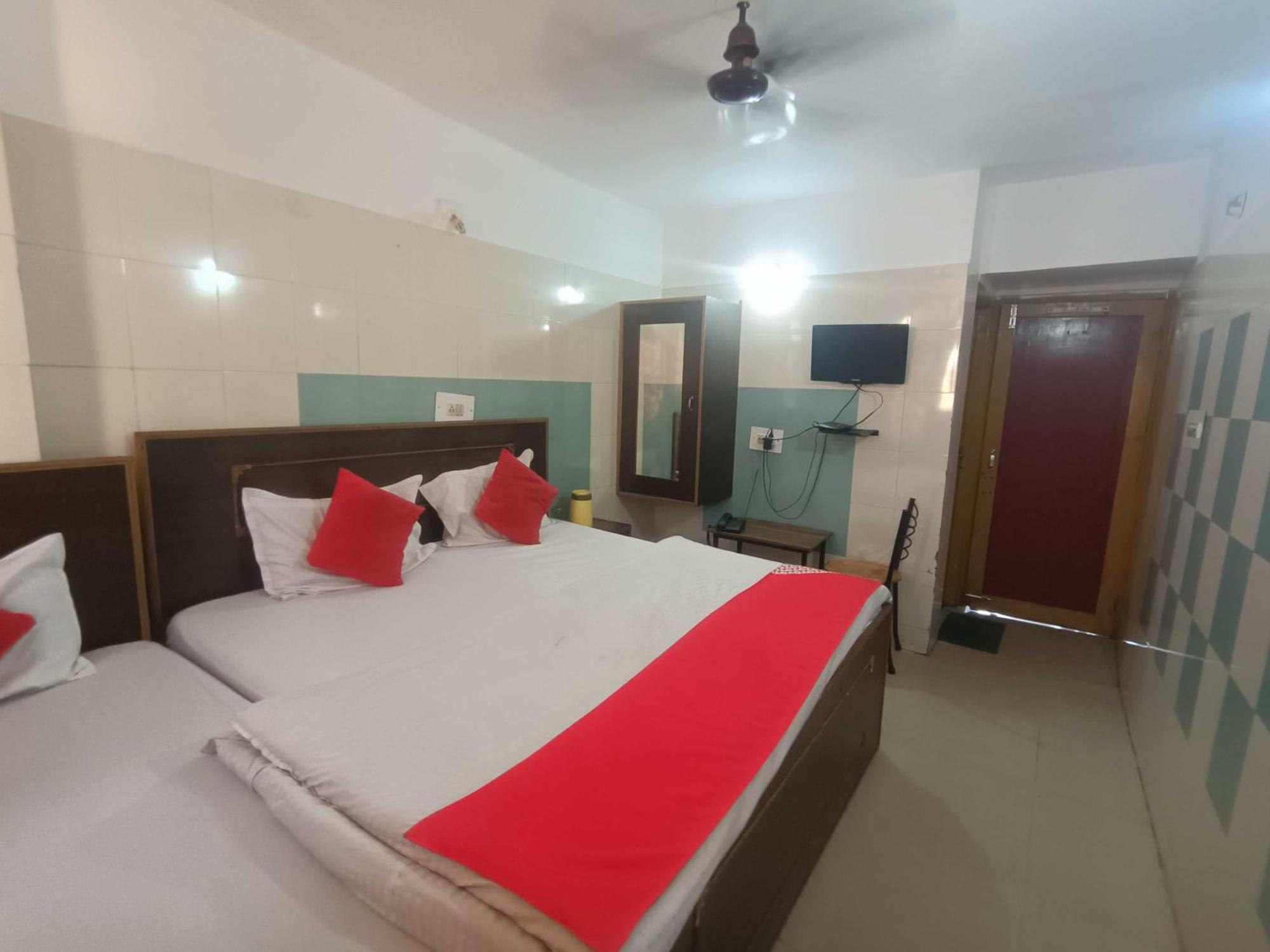 ג'אמו Hotel O Ajay מראה חיצוני תמונה